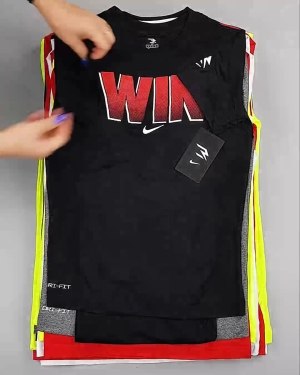 Фотография  981 - Футболки детские NIKE CAN 084#5 кг, ЛОТ №6862 оптом в Новосибирске и Новосибирской области