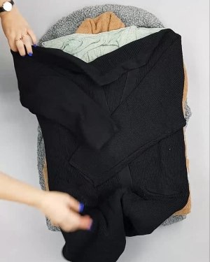 Фотография  908 - Кардиганы СТОК CAN#10 кг, ЛОТ №6887 оптом в Новосибирске и Новосибирской области