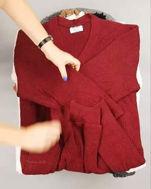 Фотография  881 - Кардиганы СТОК CAN#10 кг, ЛОТ №6887 оптом в Новосибирске и Новосибирской области