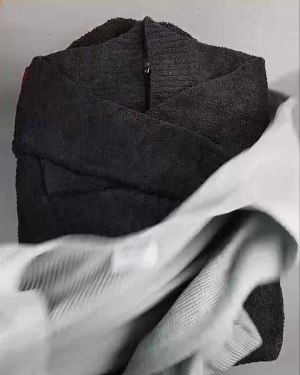 Фотография  926 - Кардиганы СТОК CAN#10 кг, ЛОТ №6888 оптом в Новосибирске и Новосибирской области