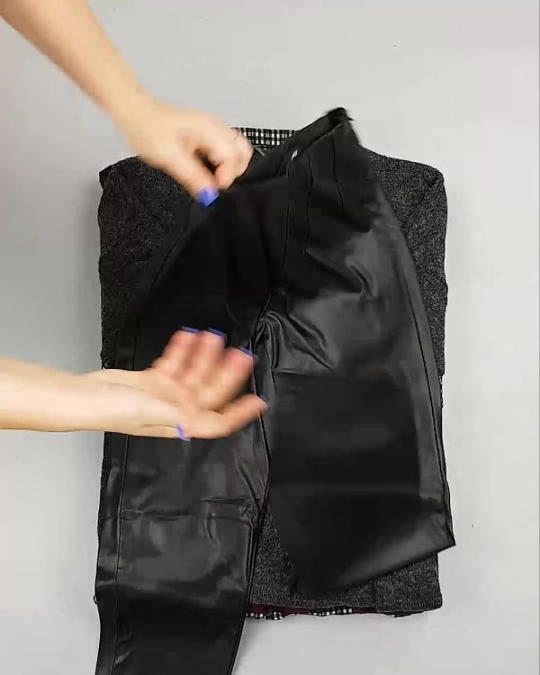 Фотография  225 - DK+Bestseller Winter mix 064#15 кг, ЛОТ №6898 оптом в Новосибирске и Новосибирской области