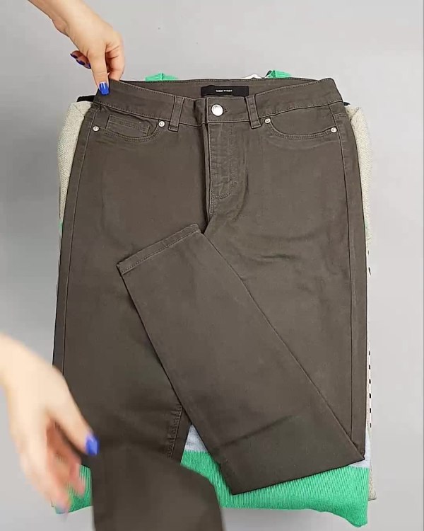 Фотография  496 - DK+Bestseller Winter mix 064#15 кг, ЛОТ №6898 оптом в Новосибирске и Новосибирской области