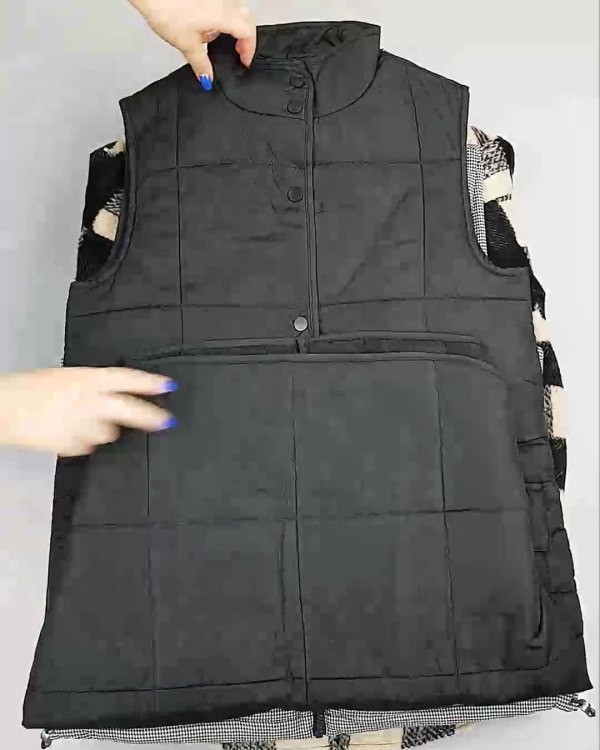 Фотография  632 - Верхняя одежда Дания#10,2 кг ЛОТ №6911 оптом в Новосибирске и Новосибирской области