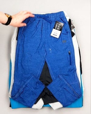 Фотография  400 - Спортивные костюмы дети CAN#6 кг оптом в Новосибирске и Новосибирской области