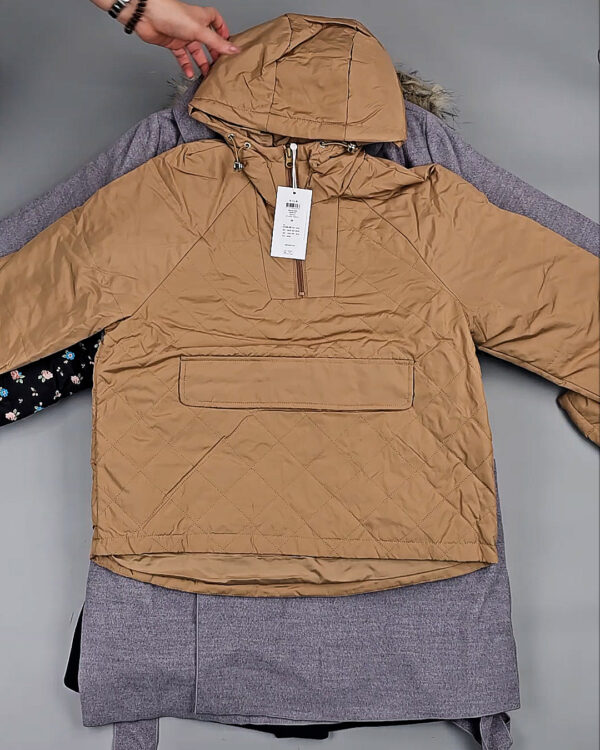 Фотография  443 - Верхняя одежда VILA#10 кг, ЛОТ №6823 оптом в Новосибирске и Новосибирской области