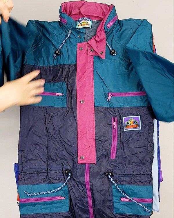 Фотография  425 - Дождевики#25 кг оптом в Новосибирске и Новосибирской области