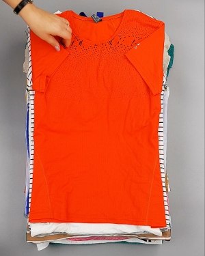 Фотография  979 - Cream Футболки поло женские#25 кг оптом в Новосибирске и Новосибирской области