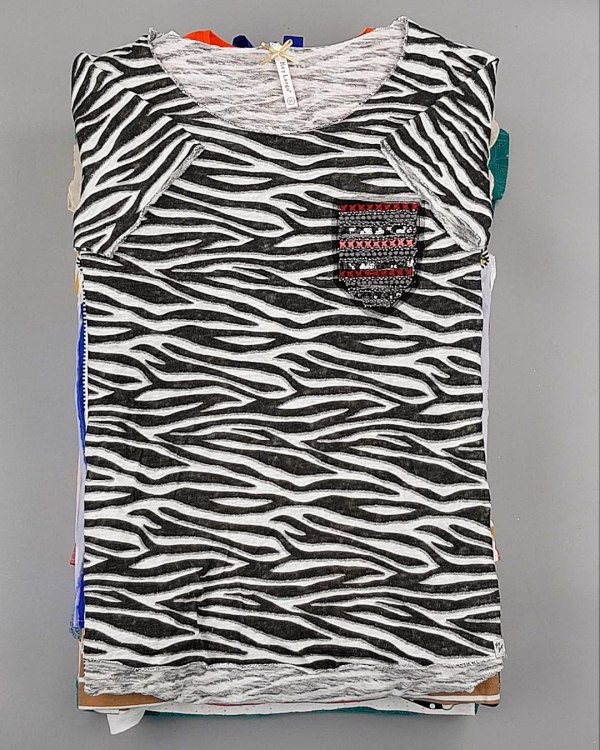 Фотография  956 - Cream Футболки поло женские#25 кг оптом в Новосибирске и Новосибирской области