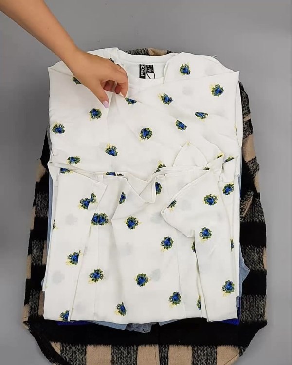 Фотография  753 - PIECES+NOISY MAY mix 074#15 кг оптом в Новосибирске и Новосибирской области