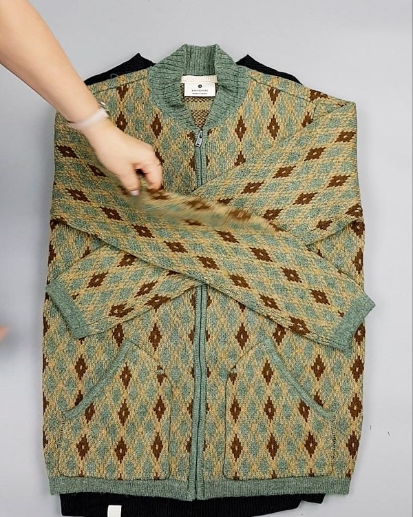 Фотография  492 - ANERKJENDT джемпера 104#10 кг, ЛОТ №7127 оптом в Новосибирске и Новосибирской области