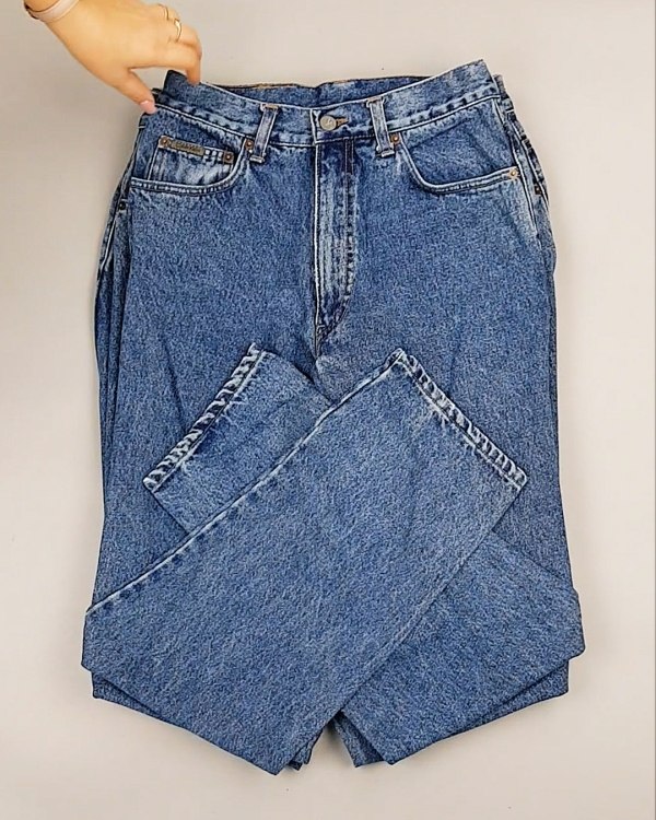 Фотография  909 - Джинсы CALVIN KLEIN муж #8,1 кг, ЛОТ №7022 оптом в Новосибирске и Новосибирской области