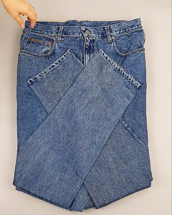 Фотография  405 - Джинсы CALVIN KLEIN муж #7,6 кг, ЛОТ №7020 оптом в Новосибирске и Новосибирской области