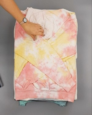 Фотография  517 - HOODIE CAN 084#10 кг, ЛОТ №7034 оптом в Новосибирске и Новосибирской области