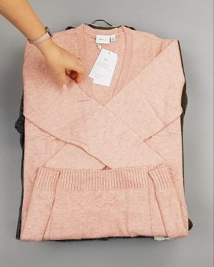 Фотография  241 - Кардиганы VILA W 104#7 кг, ЛОТ №7155 оптом в Новосибирске и Новосибирской области