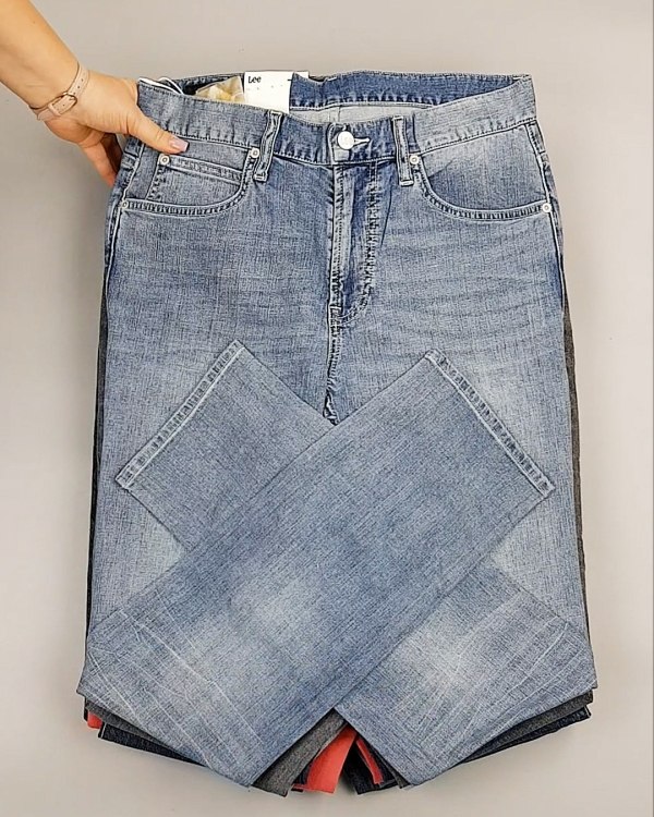 Фотография  760 - Джинсы LEE м/ж#7,9 кг, ЛОТ №7032 оптом в Новосибирске и Новосибирской области