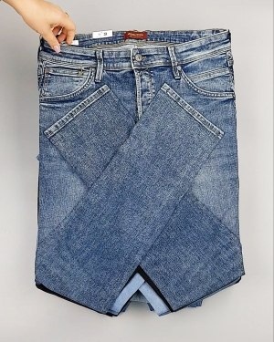 Фотография  401 - Джинсы JACK JONES 094#10 кг, ЛОТ №6977 оптом в Новосибирске и Новосибирской области