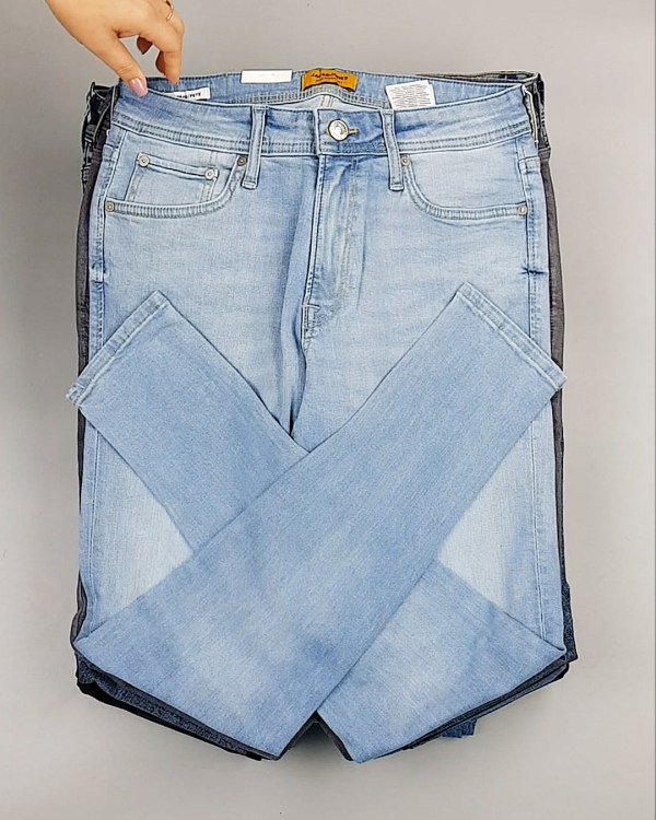 Фотография  897 - Джинсы JACK JONES 094#10 кг, ЛОТ №6977 оптом в Новосибирске и Новосибирской области