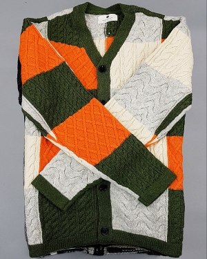 Купить ANERKJENDT джемпера 104#10 кг, ЛОТ №7125 оптом в Новосибирске и Новосибирской области