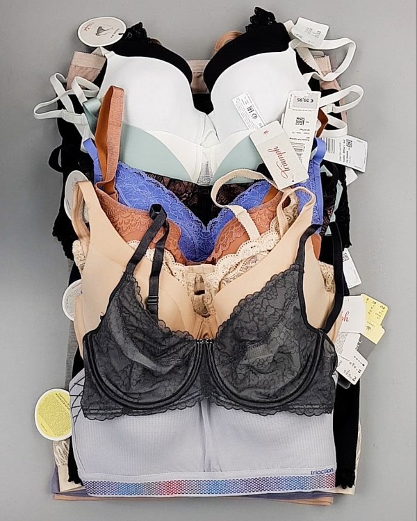 Фотография  617 - Нижнее белье TRIUMPH 104#33 шт, ЛОТ №7136 оптом в Новосибирске и Новосибирской области