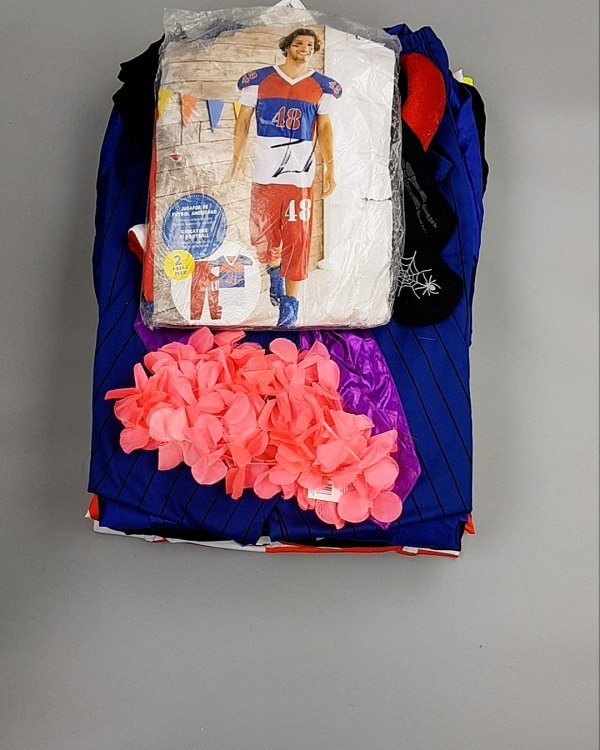 Фотография  231 - Карнавал mix#5 кг, ЛОТ №7092 оптом в Новосибирске и Новосибирской области