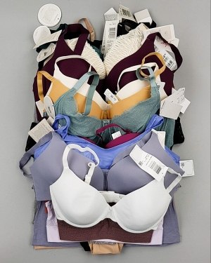 Купить Нижнее белье TRIUMPH 104#33 шт, ЛОТ №7134 оптом в Новосибирске и Новосибирской области