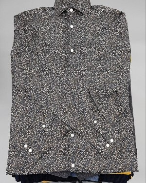 Купить JACK JONES men mix 104#18 кг, ЛОТ №7043 оптом в Новосибирске и Новосибирской области