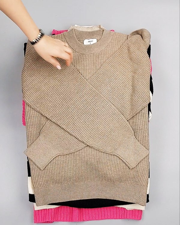 Фотография  982 - Джемпера Bestseller 104#7 кг, ЛОТ №7227 оптом в Новосибирске и Новосибирской области