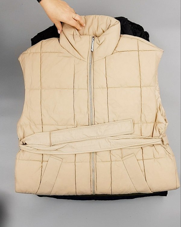 Фотография  695 - Верхняя одежда ONLY 104#10 кг, ЛОТ №7196 оптом в Новосибирске и Новосибирской области