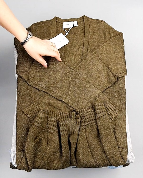 Фотография  958 - Кардиганы VILA W 104#7 кг, ЛОТ №7381 оптом в Новосибирске и Новосибирской области