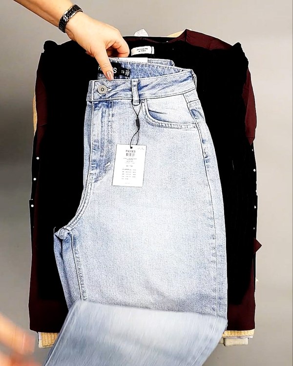 Фотография  779 - Bestseller Winter mix 104#15 кг, ЛОТ №7306 оптом в Новосибирске и Новосибирской области