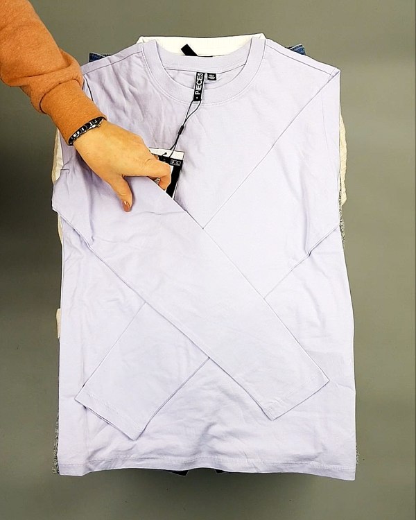 Фотография  652 - PIECES Winter mix 104#15 кг, ЛОТ №7377 оптом в Новосибирске и Новосибирской области