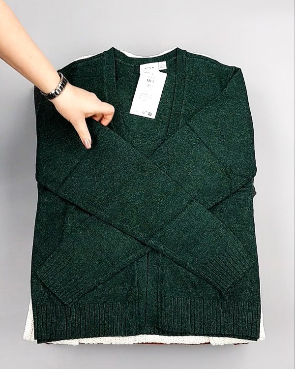 Фотография  956 - Кардиганы VILA W 104#7 кг, ЛОТ №7381 оптом в Новосибирске и Новосибирской области