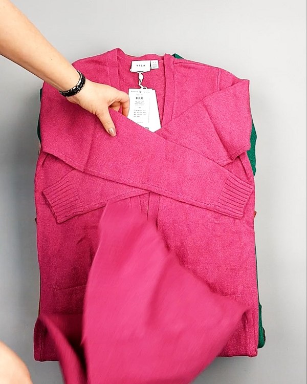 Фотография  585 - Кардиганы VILA W 104#7 кг, ЛОТ №7384 оптом в Новосибирске и Новосибирской области