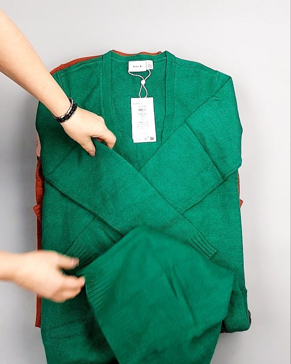 Фотография  481 - Кардиганы VILA W 104#7 кг, ЛОТ №7384 оптом в Новосибирске и Новосибирской области