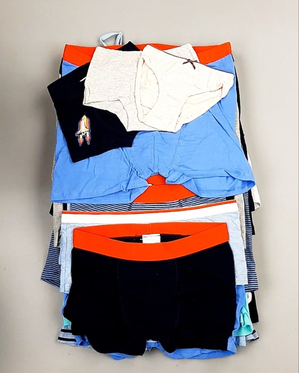 Фотография  704 - Нижнее белье TCM Kids 074#5 кг, ЛОТ №7396 оптом в Новосибирске и Новосибирской области