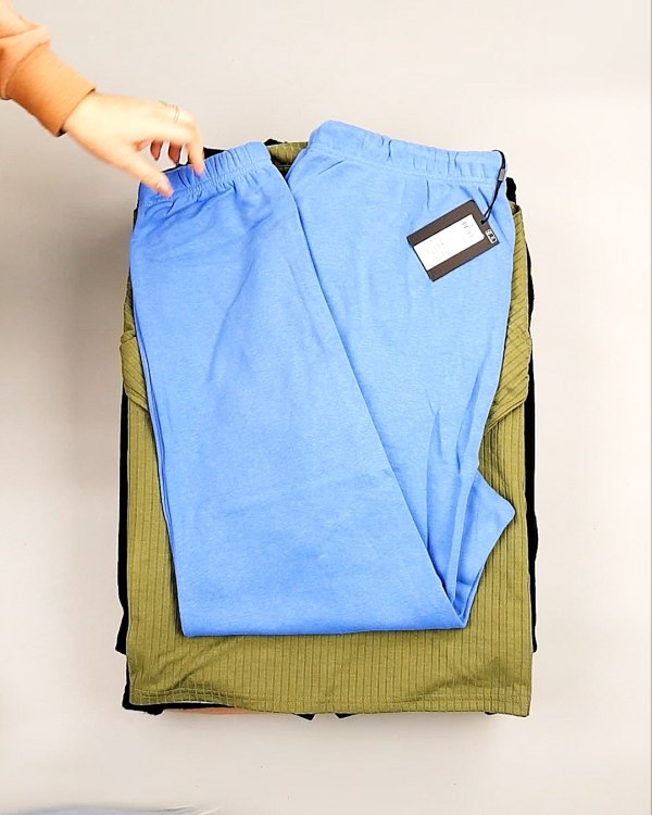 Фотография  933 - PIECES Winter mix 104#15 кг, ЛОТ №7377 оптом в Новосибирске и Новосибирской области