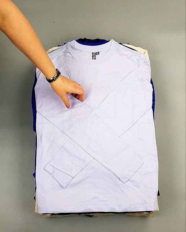 Фотография  531 - Bestseller Winter mix 104#15 кг, ЛОТ №7347 оптом в Новосибирске и Новосибирской области