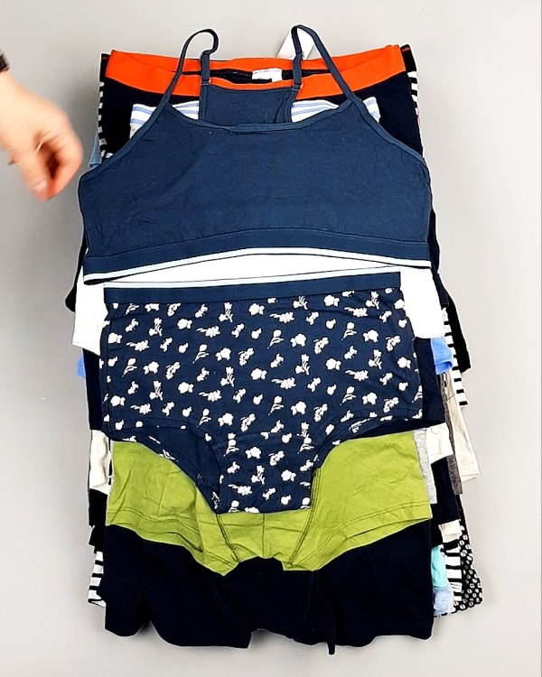 Фотография  841 - Нижнее белье TCM Kids 074#5 кг, ЛОТ №7398 оптом в Новосибирске и Новосибирской области