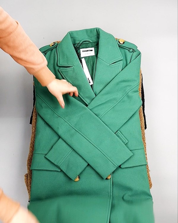 Фотография  112 - Bestseller Winter В mix 114#15 кг, ЛОТ №7376 оптом в Новосибирске и Новосибирской области