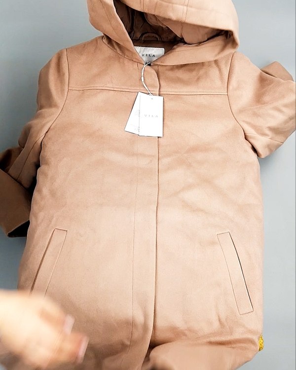 Фотография  455 - Пальто Bestseller 104#10 кг, ЛОТ №7557 оптом в Новосибирске и Новосибирской области