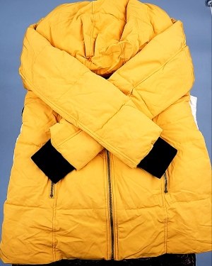 Купить Верхняя одежда AMAZON жен 015#10 кг, ЛОТ №7714 оптом в Новосибирске и Новосибирской области