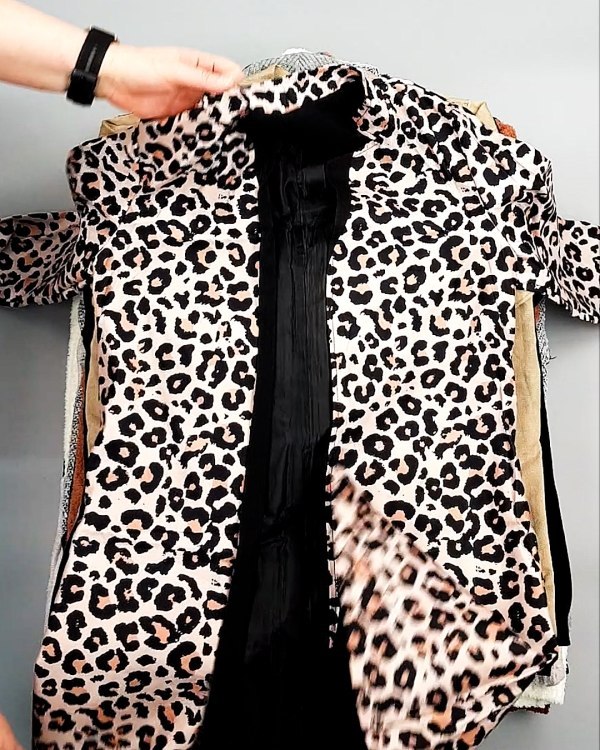 Фотография  788 - Кардиганы СТОК CAN 084#7 кг, ЛОТ №7674 оптом в Новосибирске и Новосибирской области