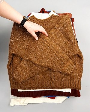 Фотография  375 - Джемпера СТОК CAN 084#7 кг, ЛОТ №7651 оптом в Новосибирске и Новосибирской области