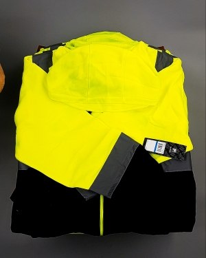 Фотография  840 - FILA CAN 084#7 кг, ЛОТ №7630 оптом в Новосибирске и Новосибирской области