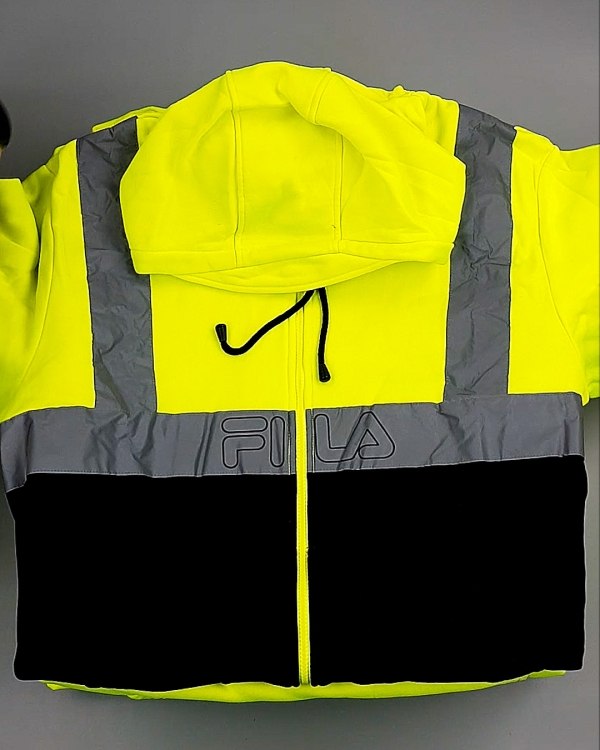 Фотография  905 - FILA CAN 084#7 кг, ЛОТ №7629 оптом в Новосибирске и Новосибирской области