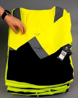 Фотография  306 - FILA CAN 084#7 кг, ЛОТ №7627 оптом в Новосибирске и Новосибирской области