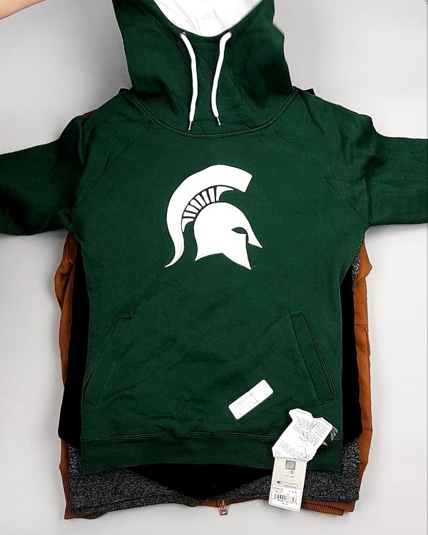 Фотография  810 - AMAZON mix муж весна 015#15 кг оптом в Новосибирске и Новосибирской области