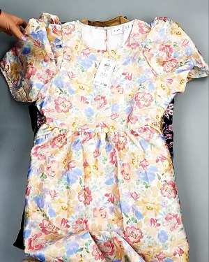 Фотография  334 - Платья VILA Summer 104#5 кг, ЛОТ №7837 оптом в Новосибирске и Новосибирской области