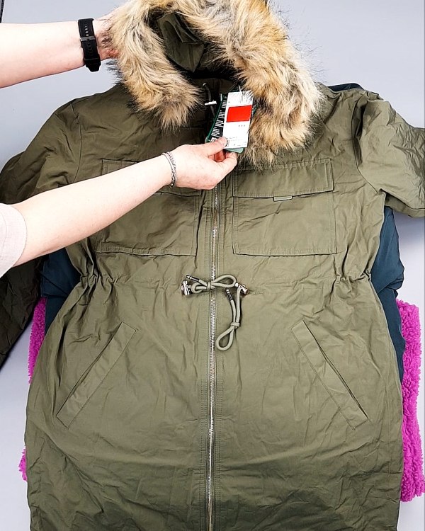 Фотография  389 - Верхняя одежда м/ж C&A 025#10 кг оптом в Новосибирске и Новосибирской области