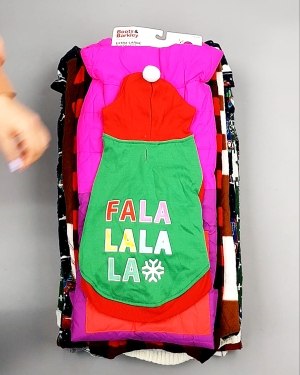 Фотография  307 - Одежда для собак AMAZON 015#4 кг, ЛОТ №7800 оптом в Новосибирске и Новосибирской области